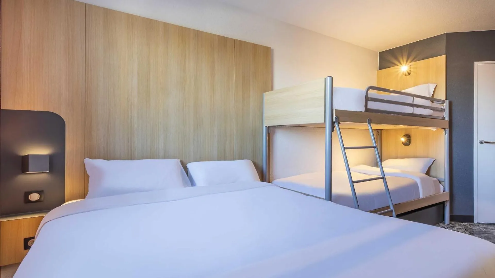 B&B Hotel Aix-En-Provence Meyreuil Sainte-Victoire